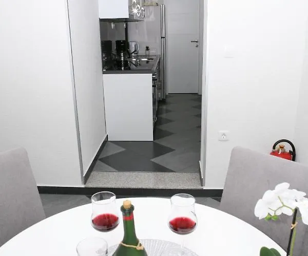 Old Town Appartement *