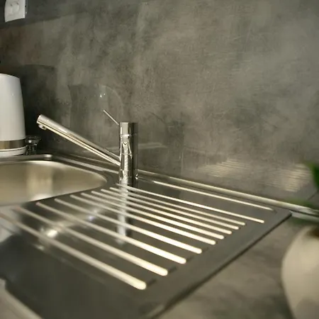 Old Town Apartment *